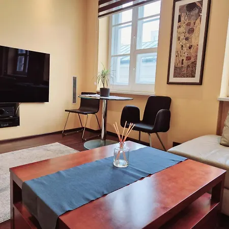 Krakowskie Przedmiescie 57 Warszawa, Near Old Town * ワルシャワ